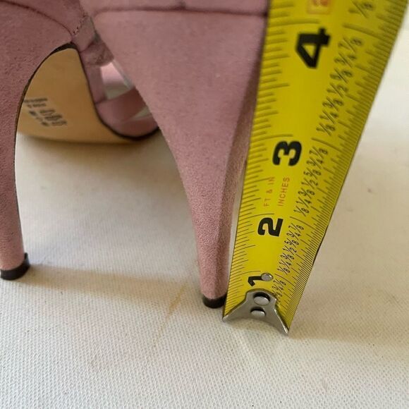 Michael Antonio light pink faux suede gladiator heels with gold tone studs SZ8 - Picture 9 of 13